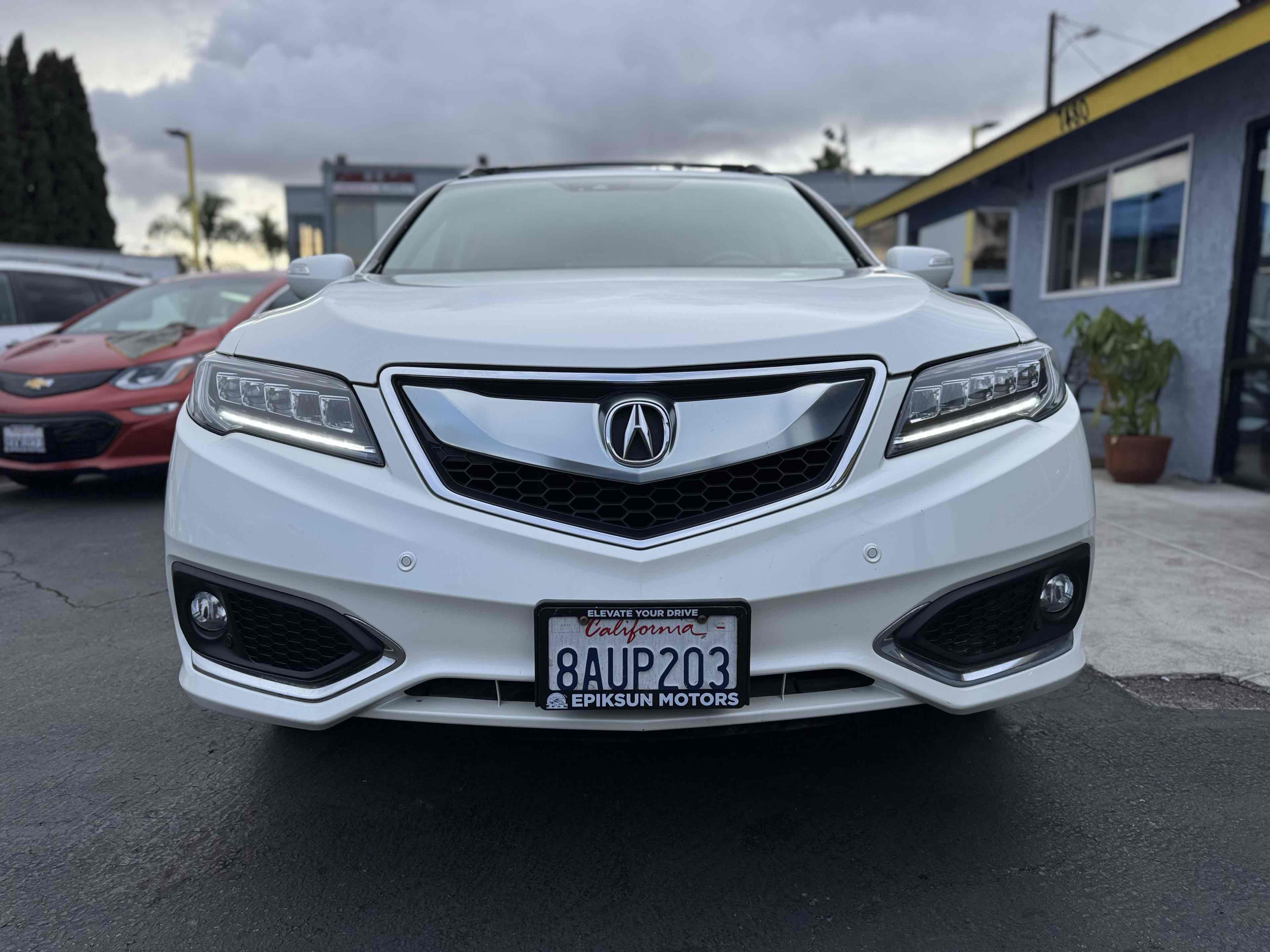 2018 Acura RDX Advance photo 2