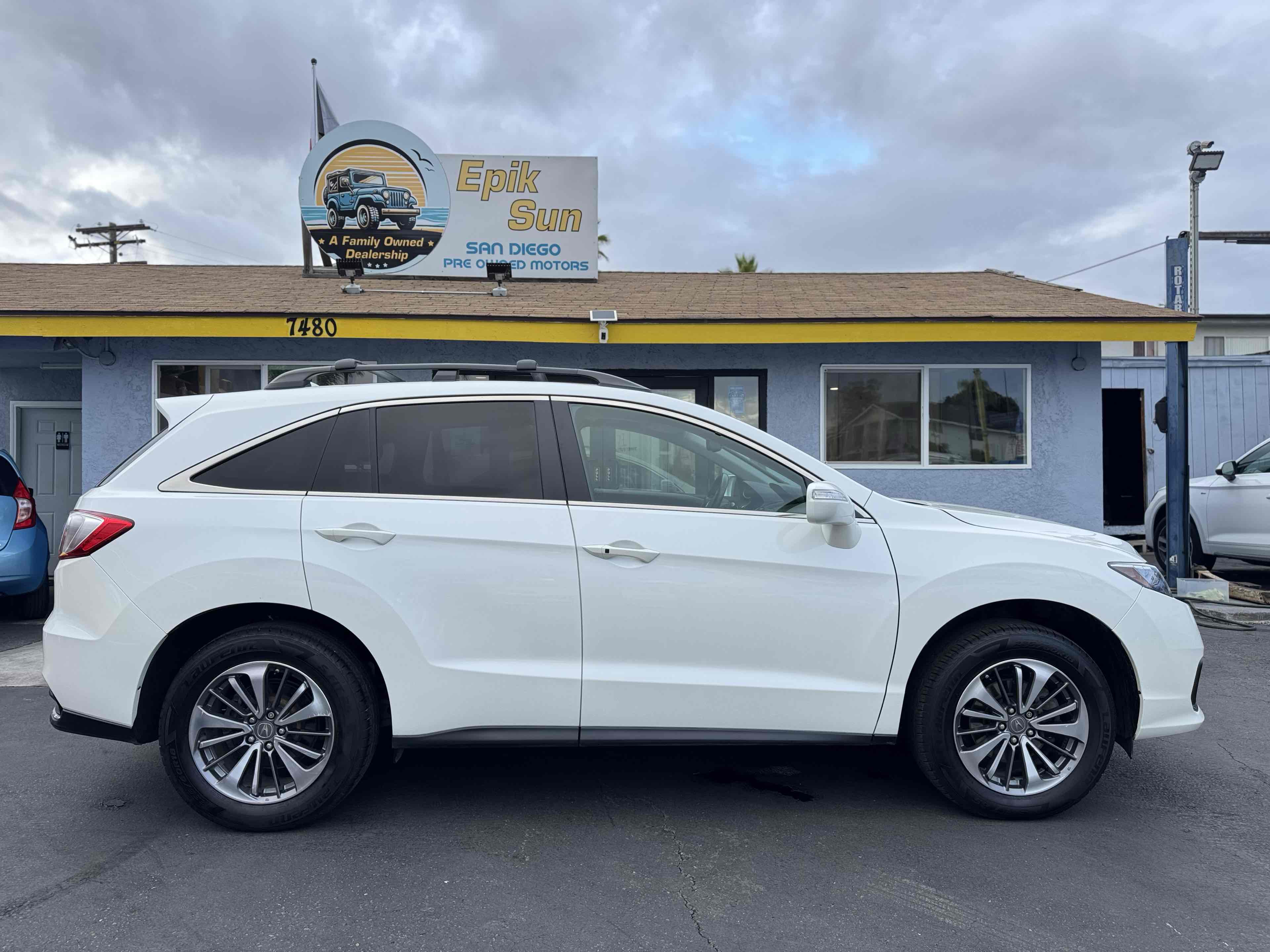 2018 Acura RDX Advance photo 4