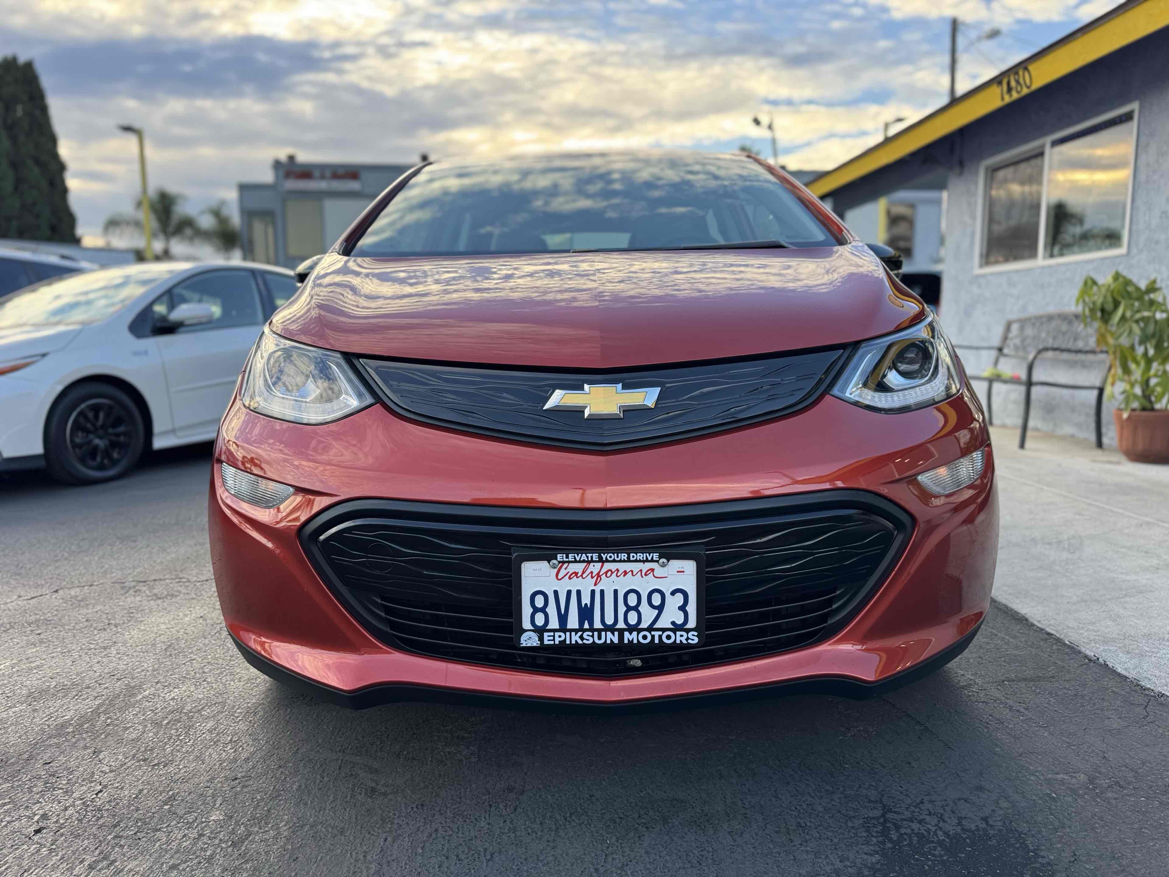 2021 Chevrolet Bolt EV photo 2