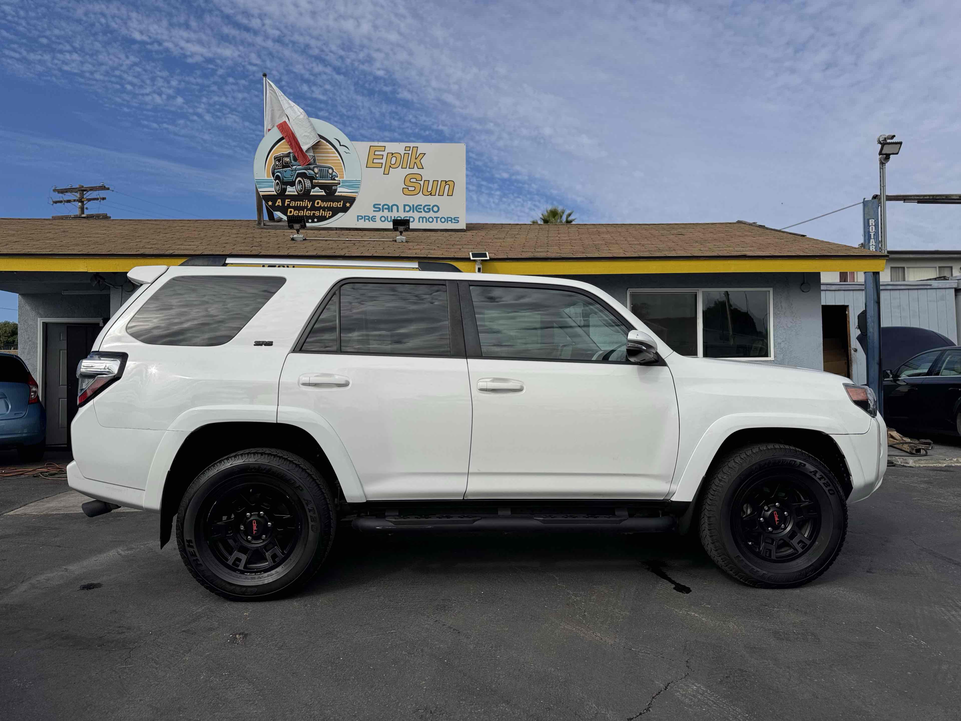 2020 Toyota 4Runner SR5 Premium - Photo 4