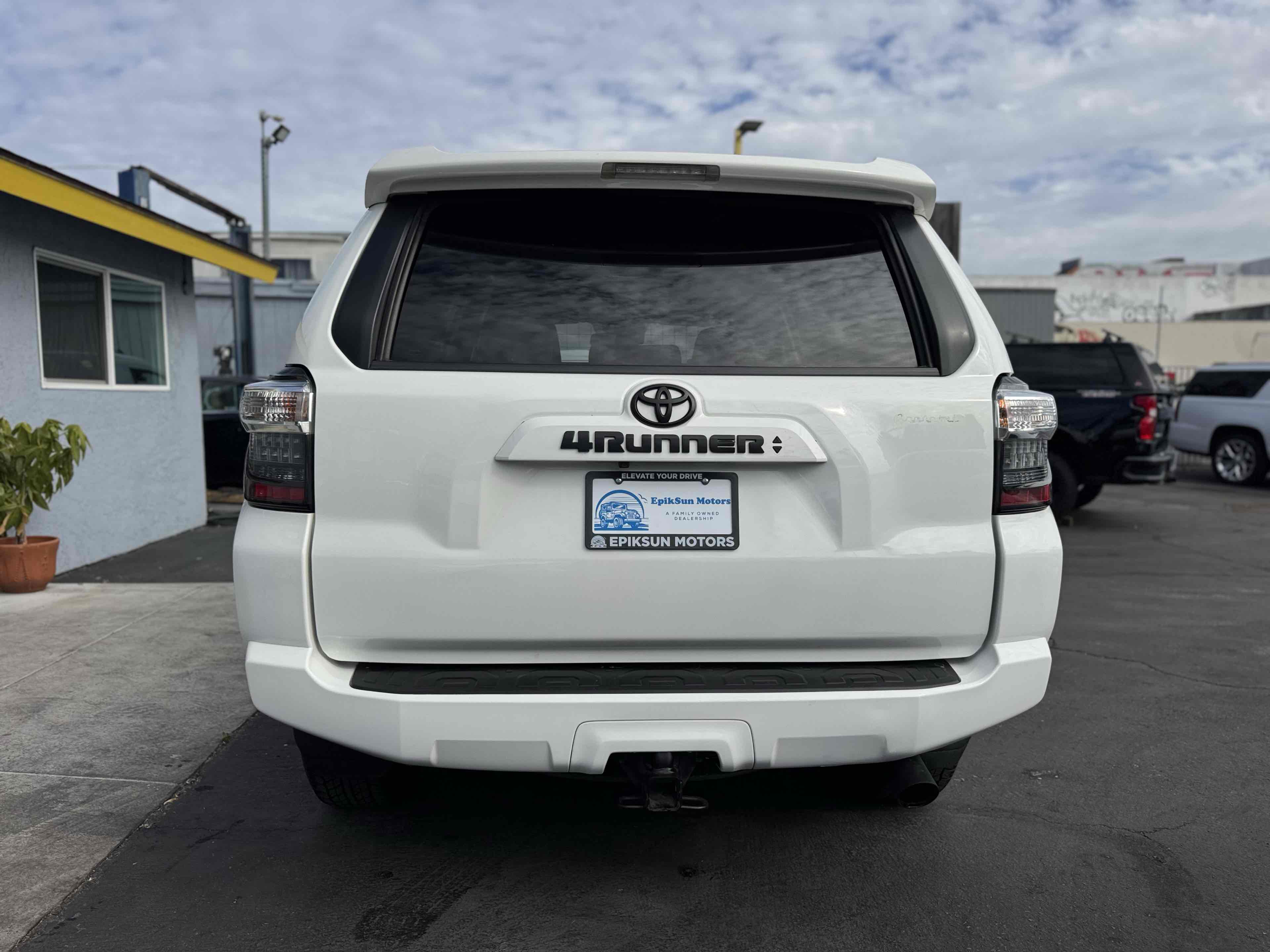 2020 Toyota 4Runner SR5 Premium - Photo 7