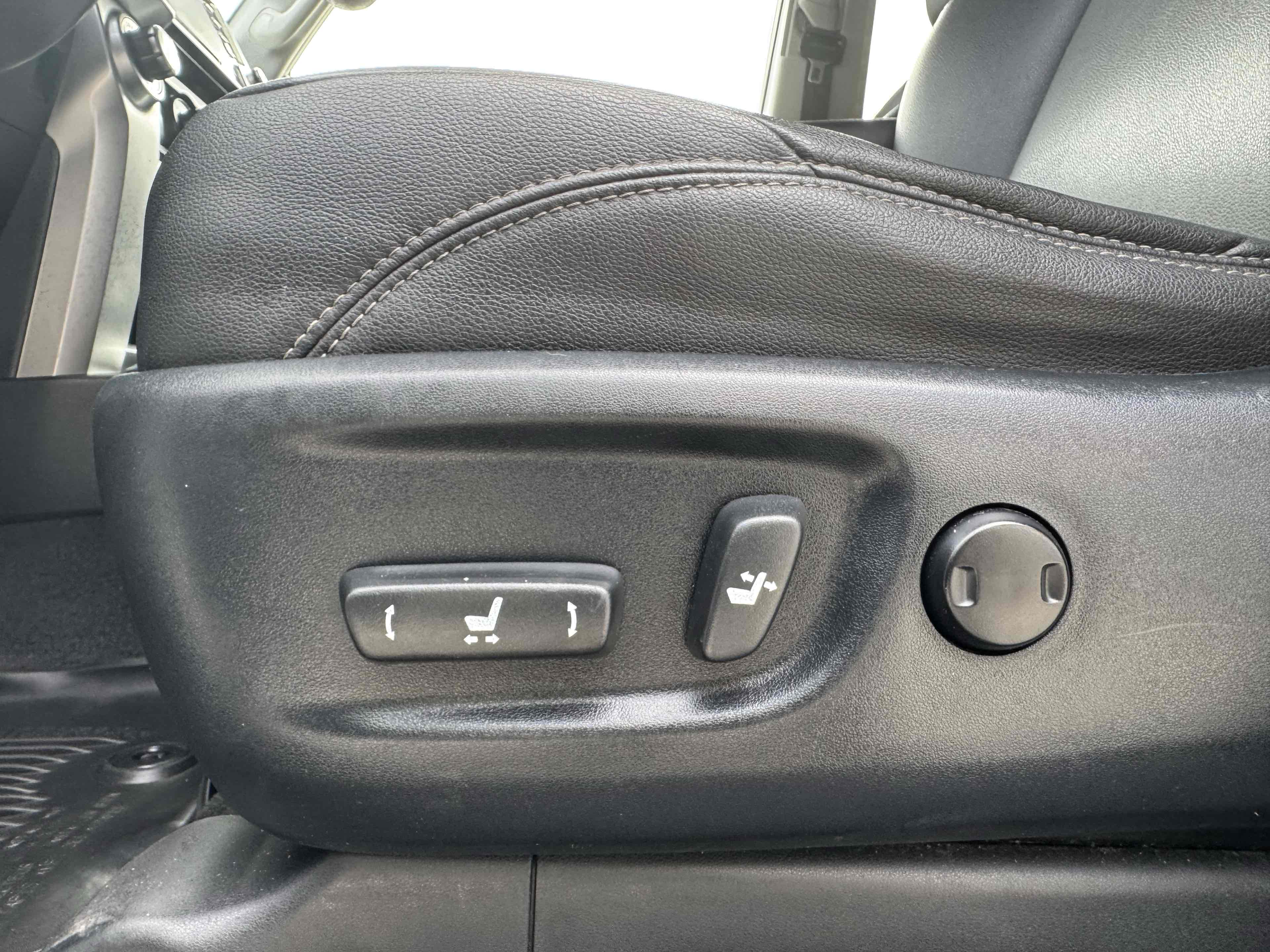 2020 Toyota 4Runner SR5 Premium - Photo 13