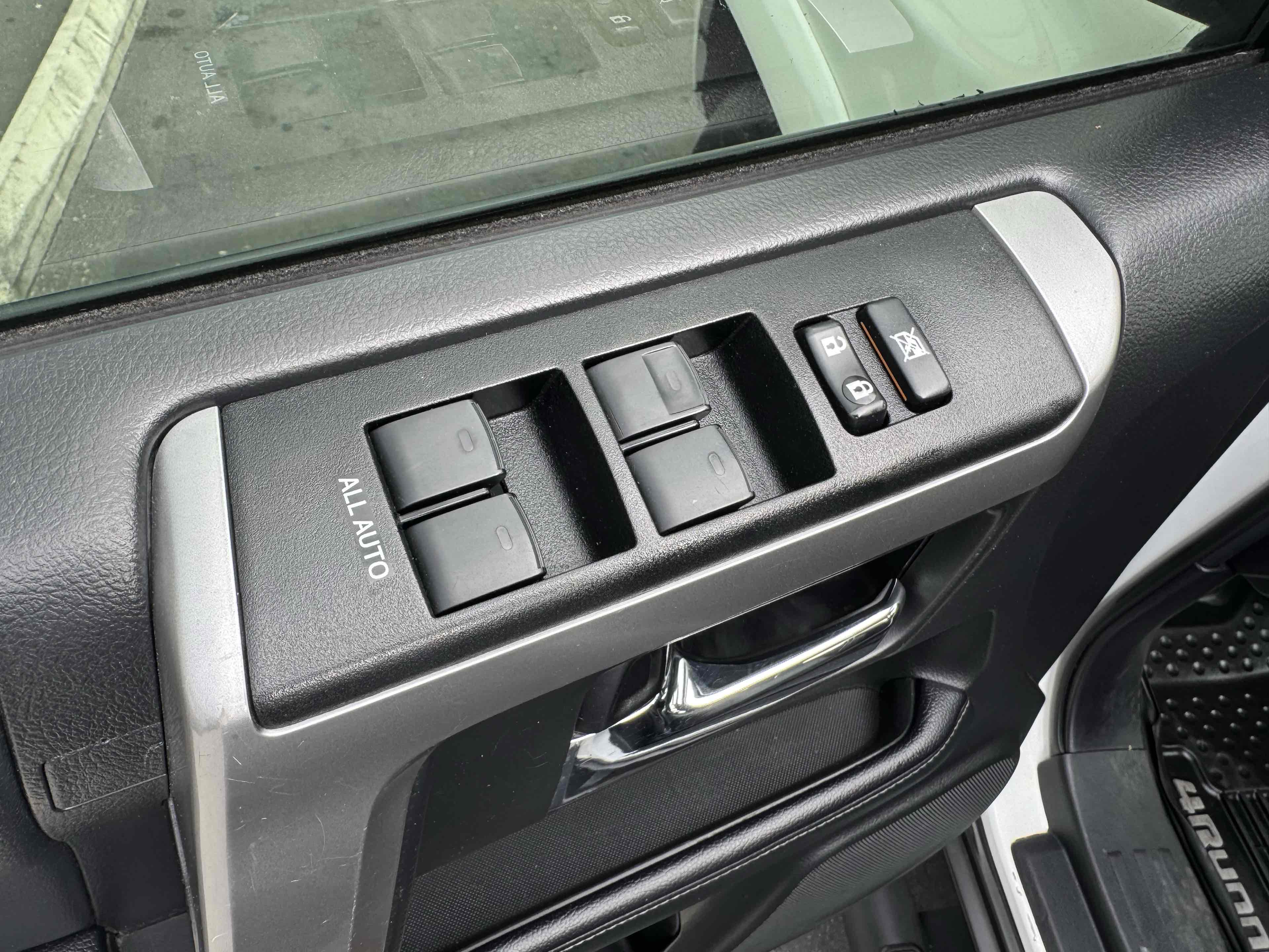 2020 Toyota 4Runner SR5 Premium - Photo 38