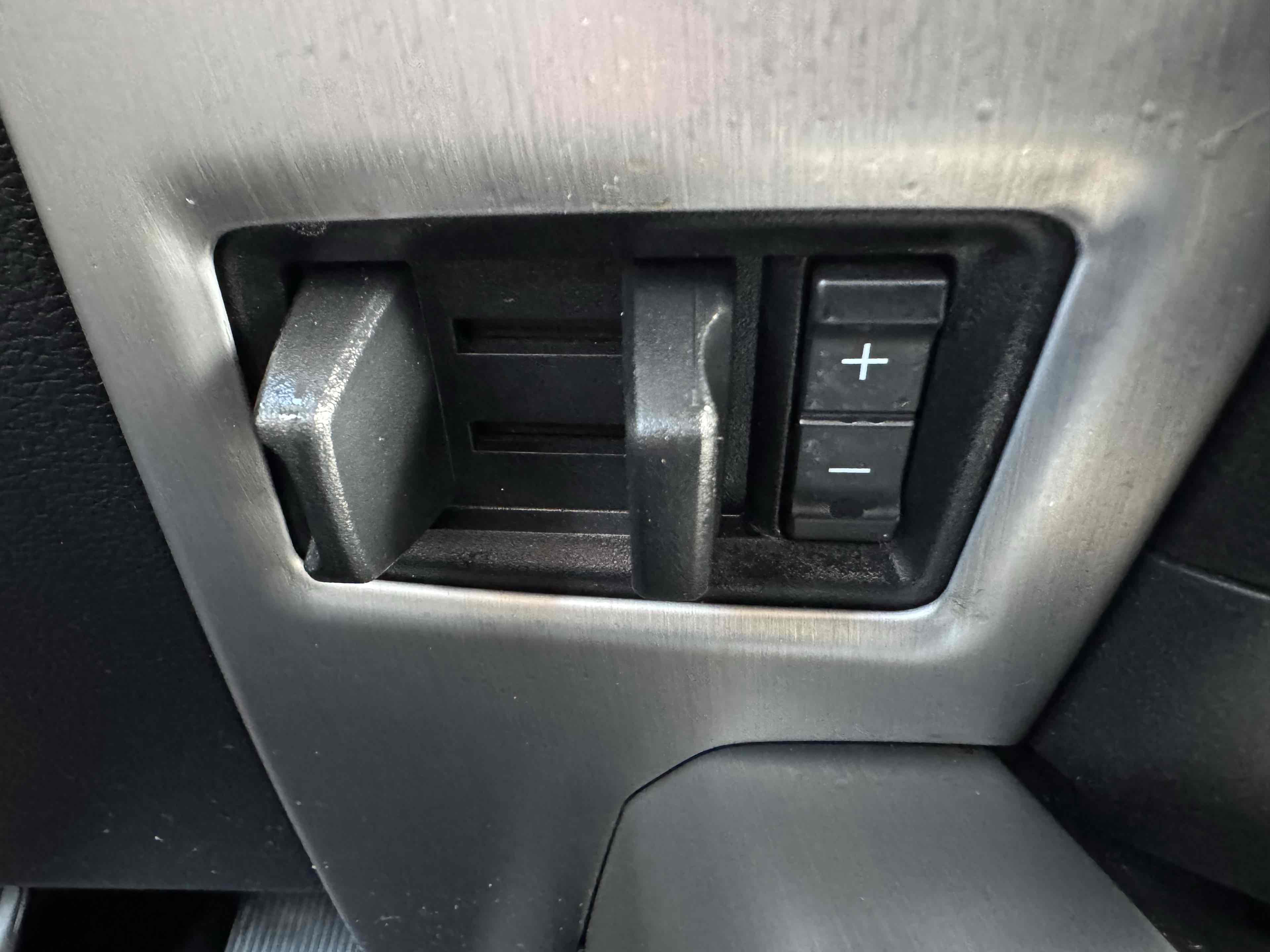 2019 Ford F-150 Platinum - Photo 31