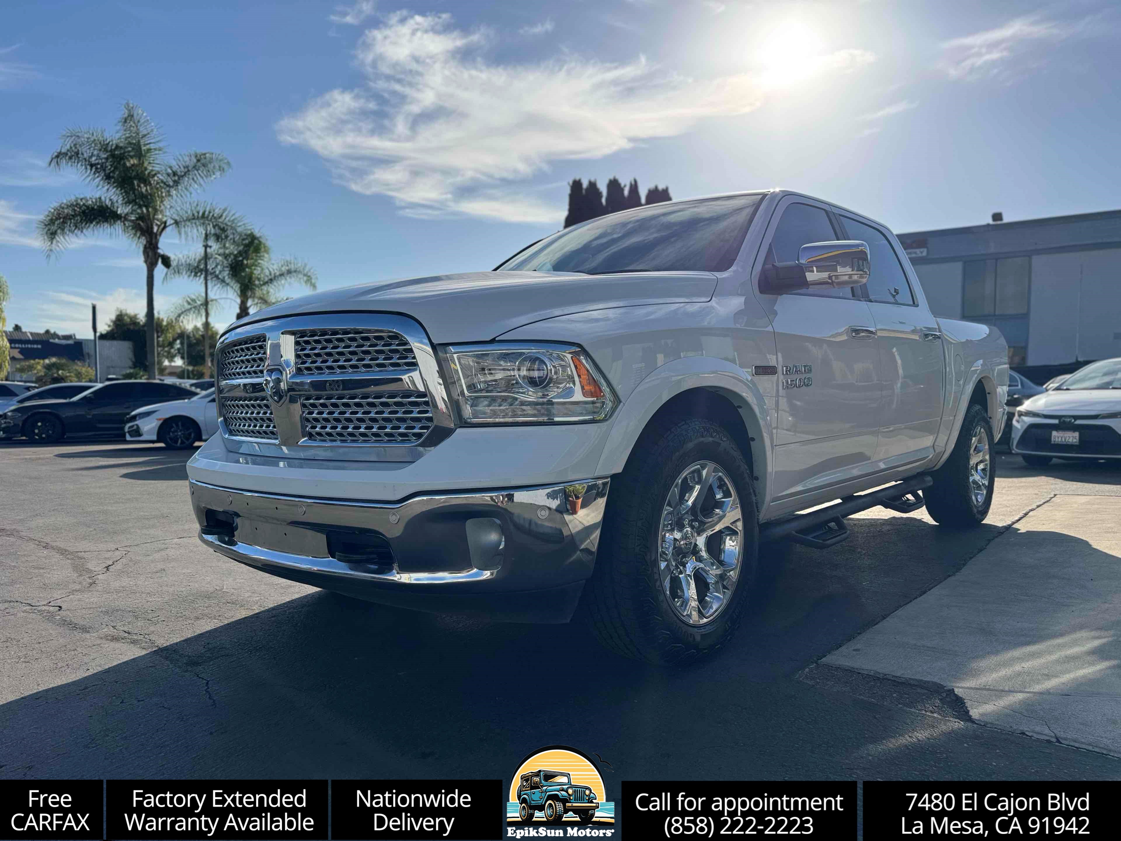 Bright White Clearcoat 2017 RAM 1500 Pickup Truck Four-Wheel Drive Automatic