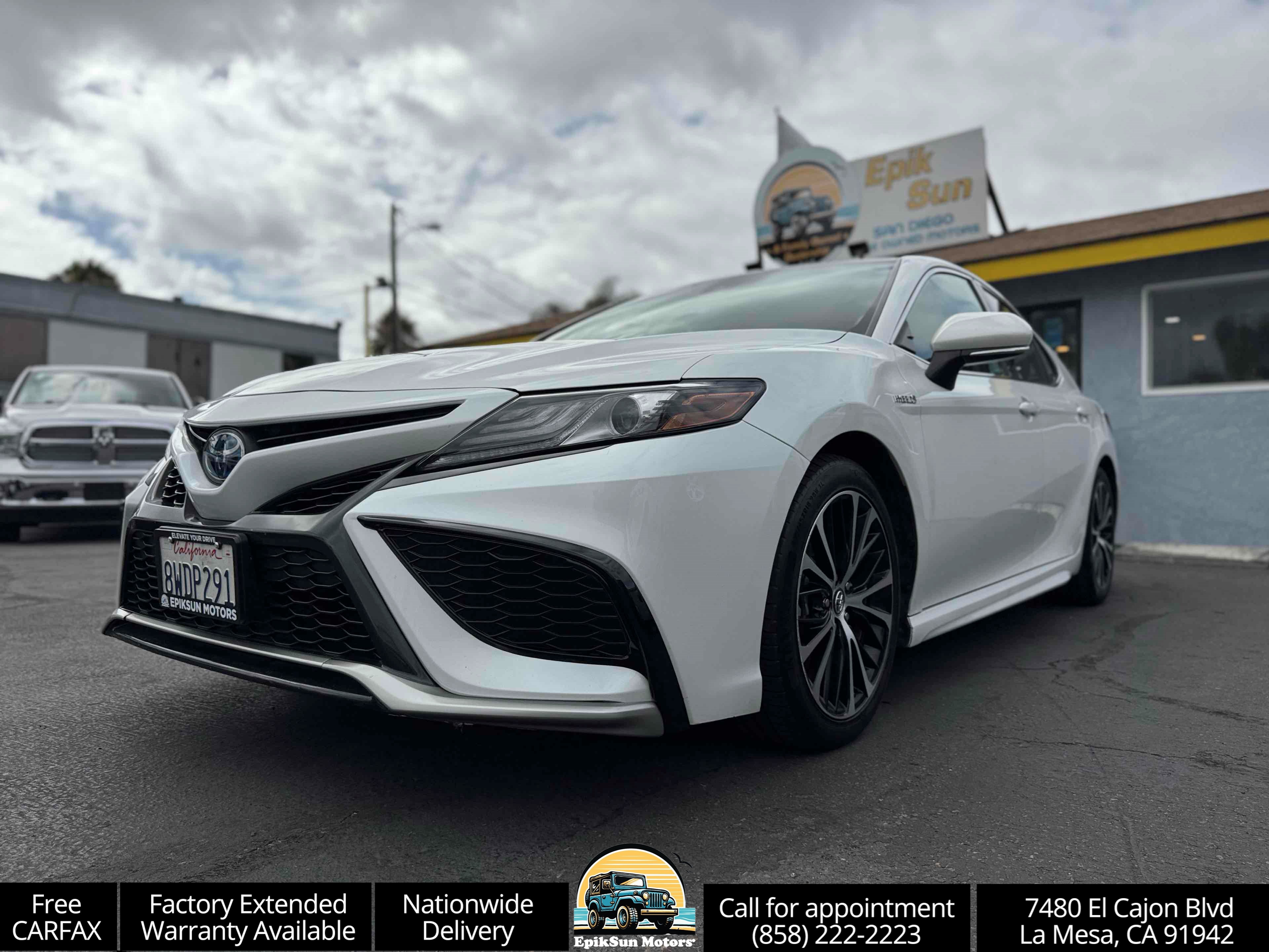 2021 Toyota Camry Hybrid XSE FWD   