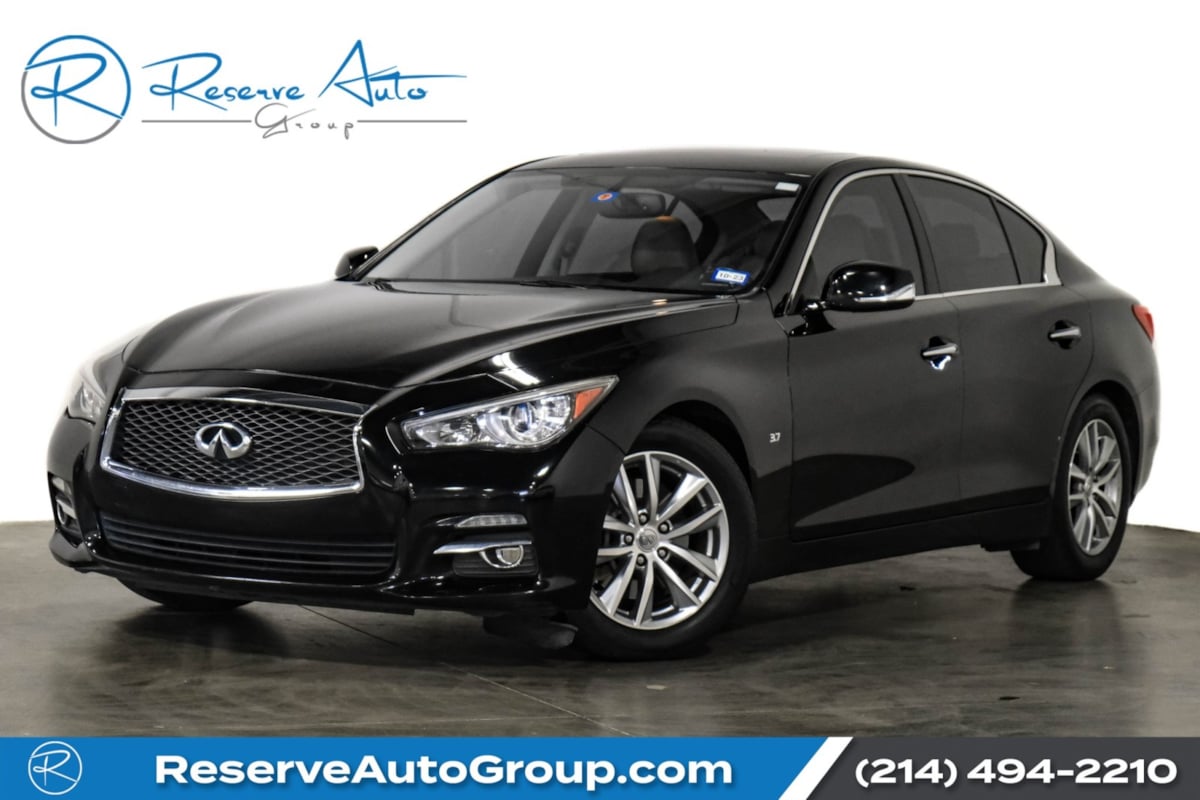 2015 INFINITI Q50 Premium