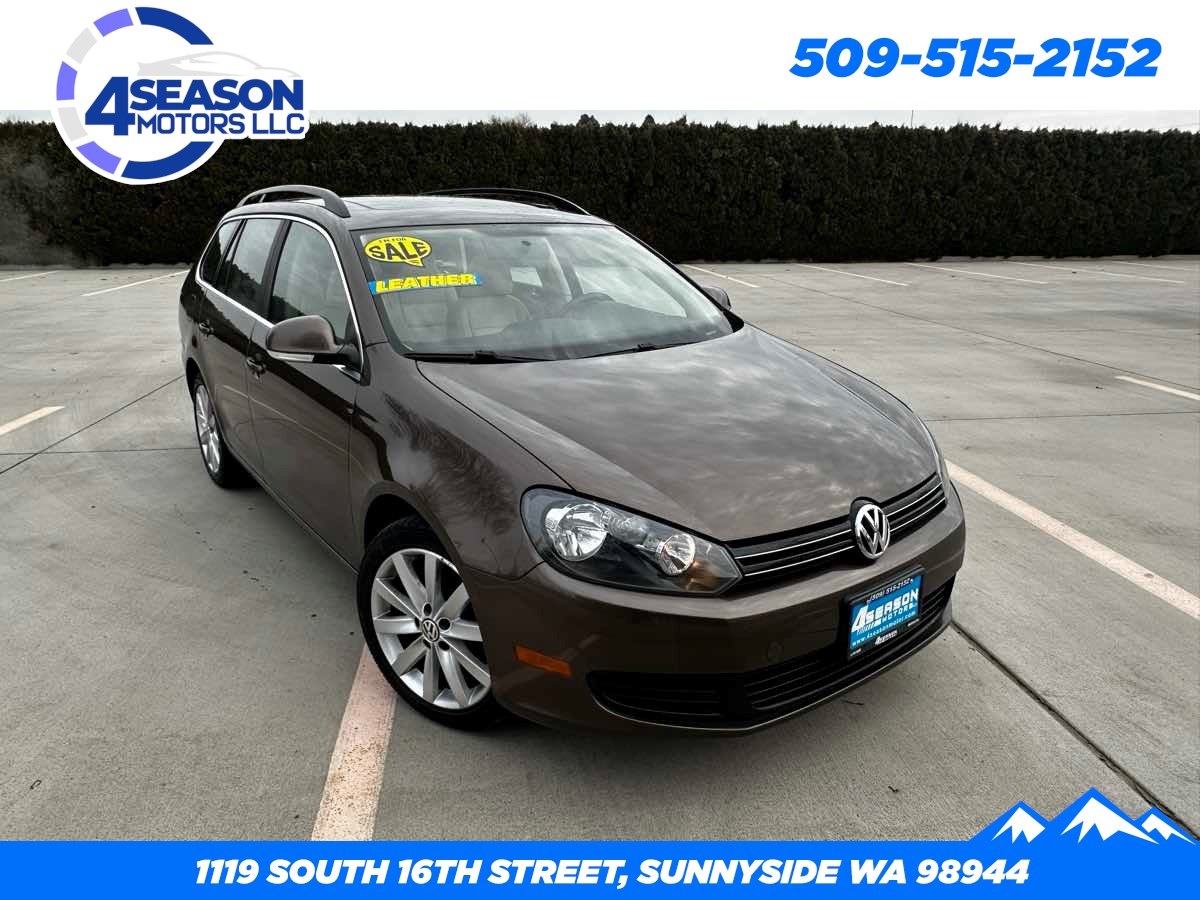 2012 Volkswagen Jetta SportWagen TDI w/Sunroof & Nav