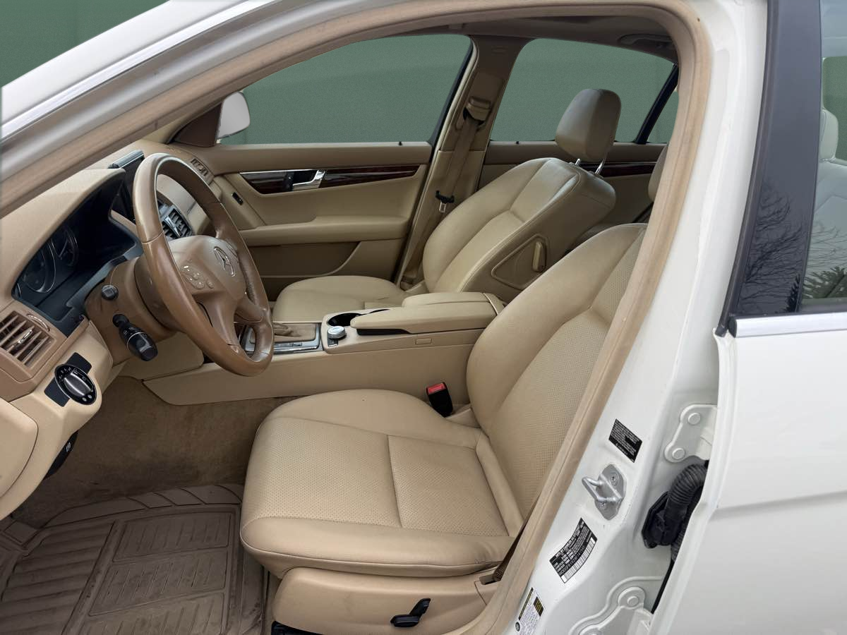 2008 Mercedes-Benz C-Class - Photo 18