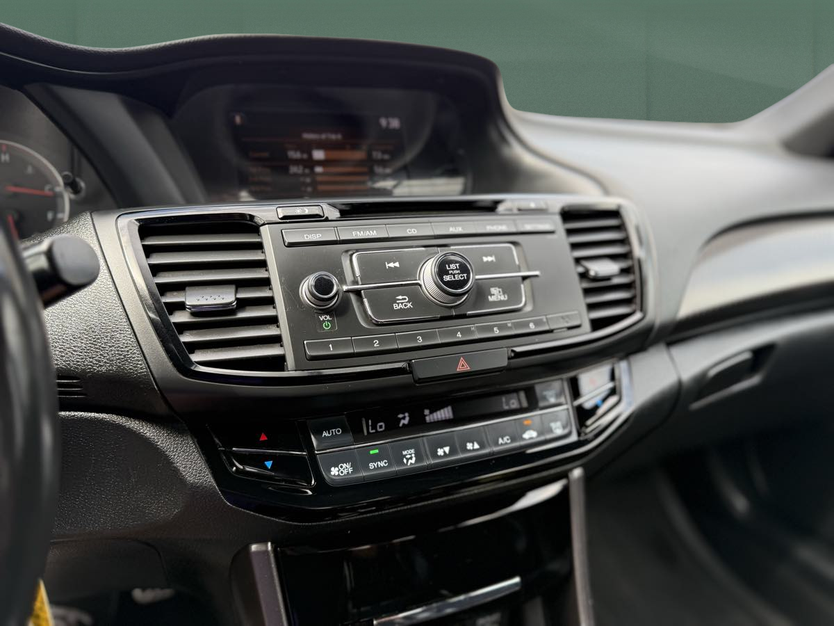2016 Honda Accord Sport - Photo 23