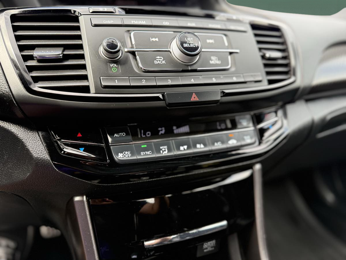 2016 Honda Accord Sport - Photo 24