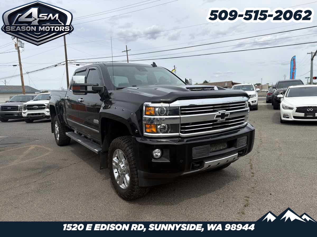 2017 Chevrolet Silverado HD High Country 4WD Crew Cab Standard Box's photo