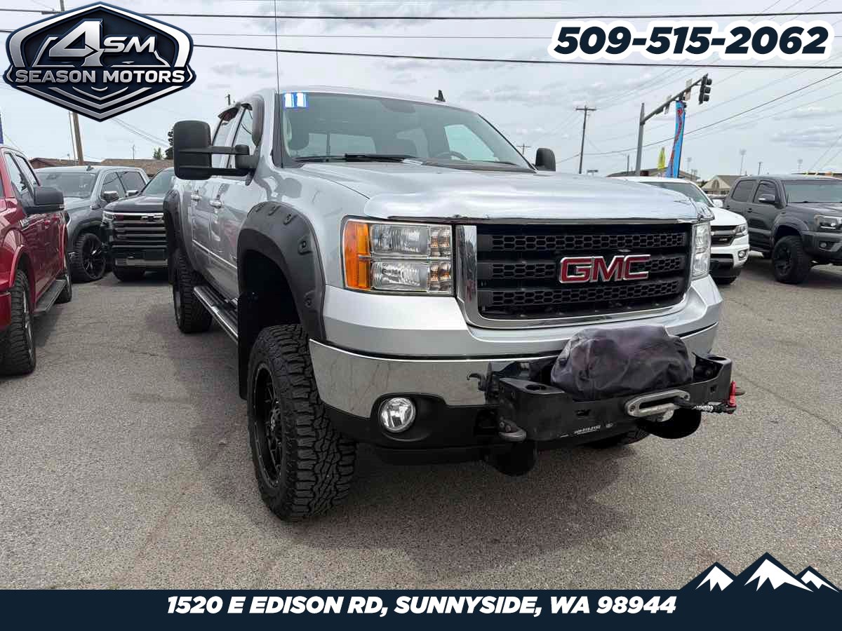 2011 GMC Sierra 4WD Crew Cab 6.5ft SLT SRW's photo