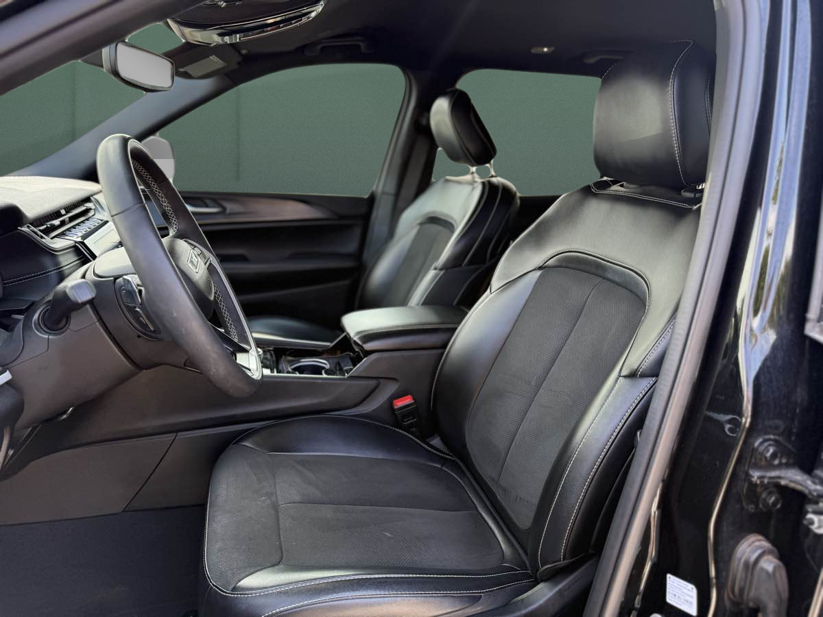 2023 Jeep Grand Cherokee L Altitude - Photo 16