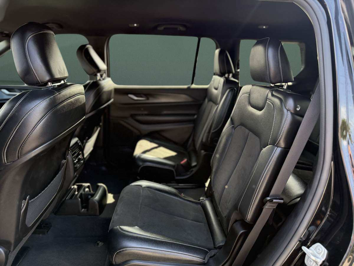 2023 Jeep Grand Cherokee L Altitude - Photo 19