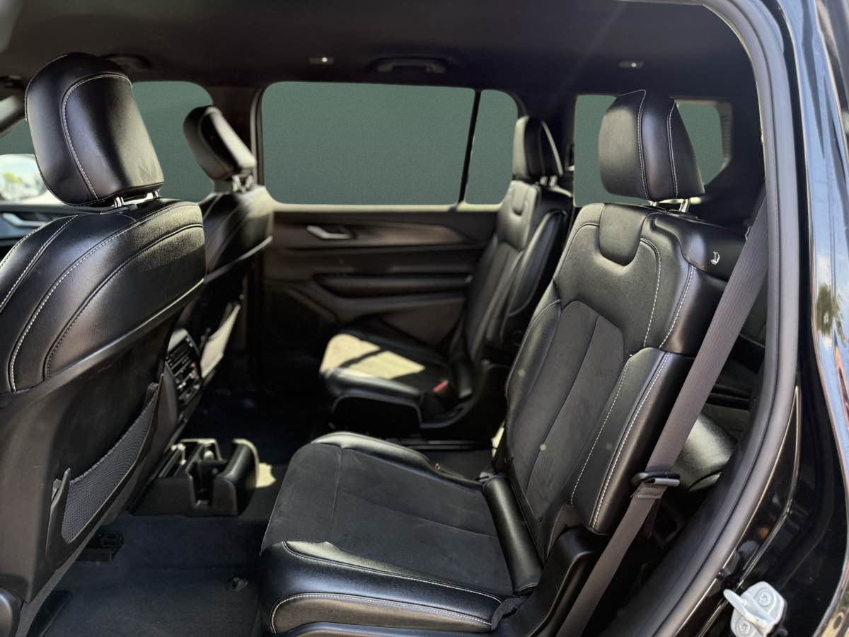 2023 Jeep Grand Cherokee L Altitude - Photo 19