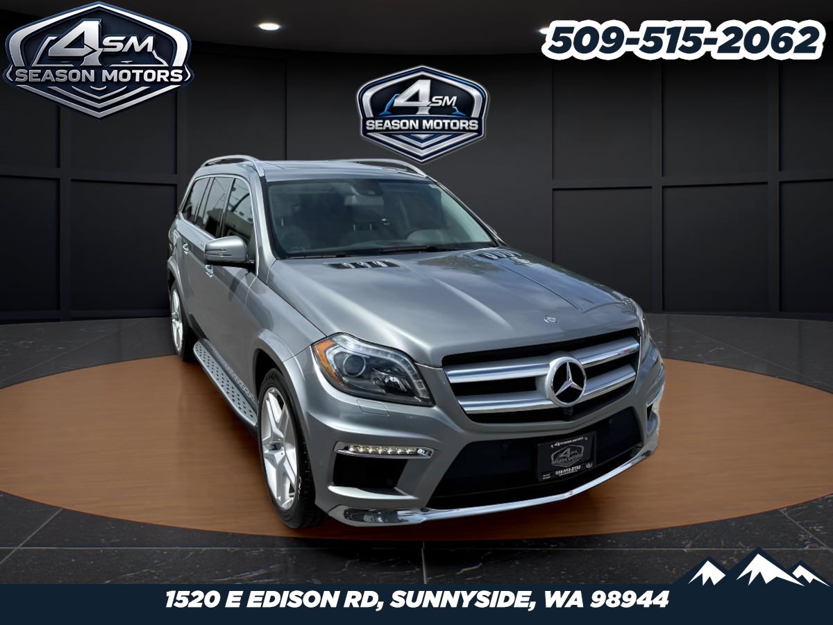 2015 Mercedes-Benz GL-Class GL550's photo