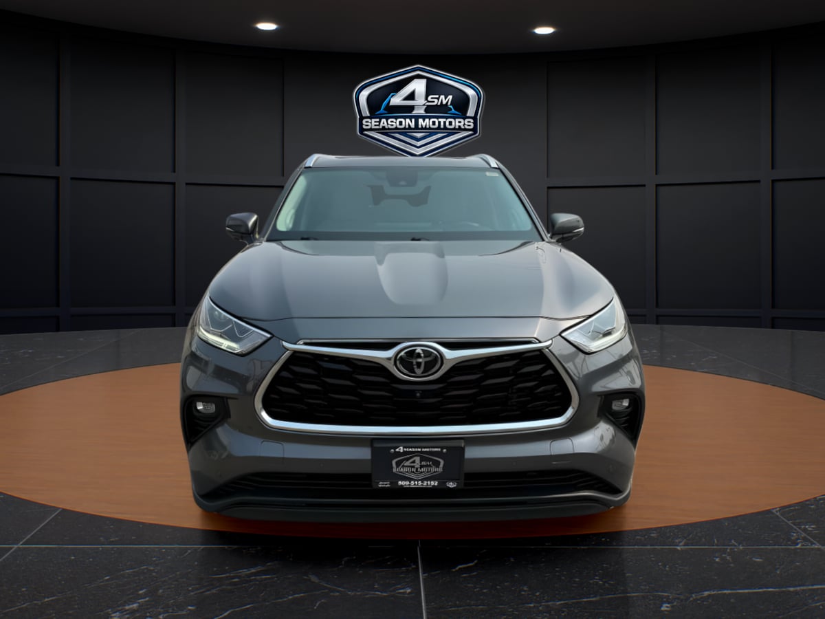 2023 Toyota Highlander Limited - Photo 2