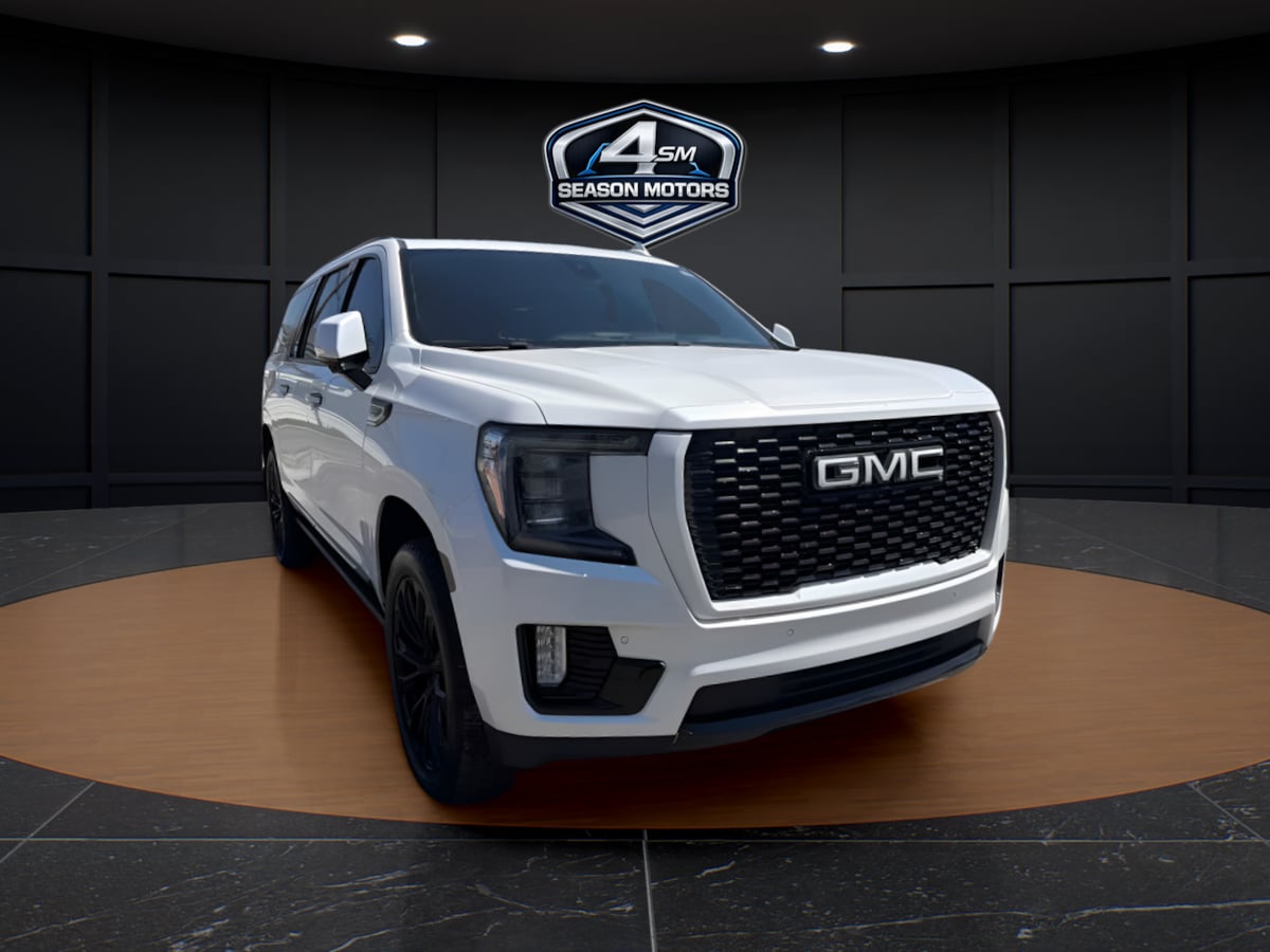 2021 GMC Yukon XL Denali - Photo 2