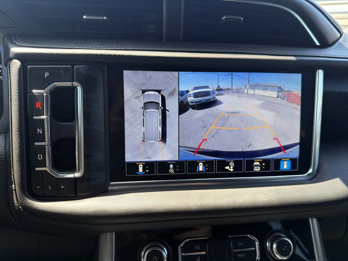2021 GMC Yukon XL Denali - Photo 30