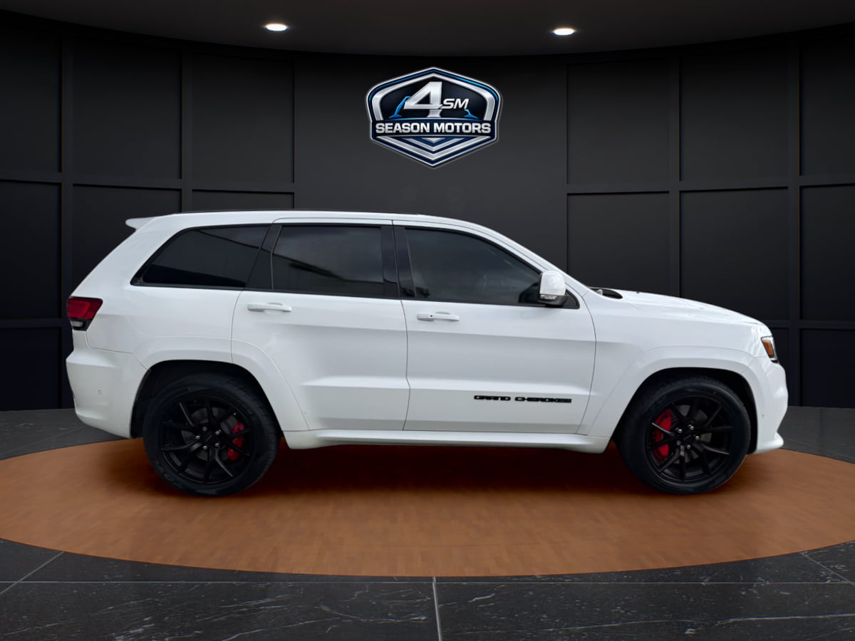Photo 9 of this Jeep Grand Cherokee