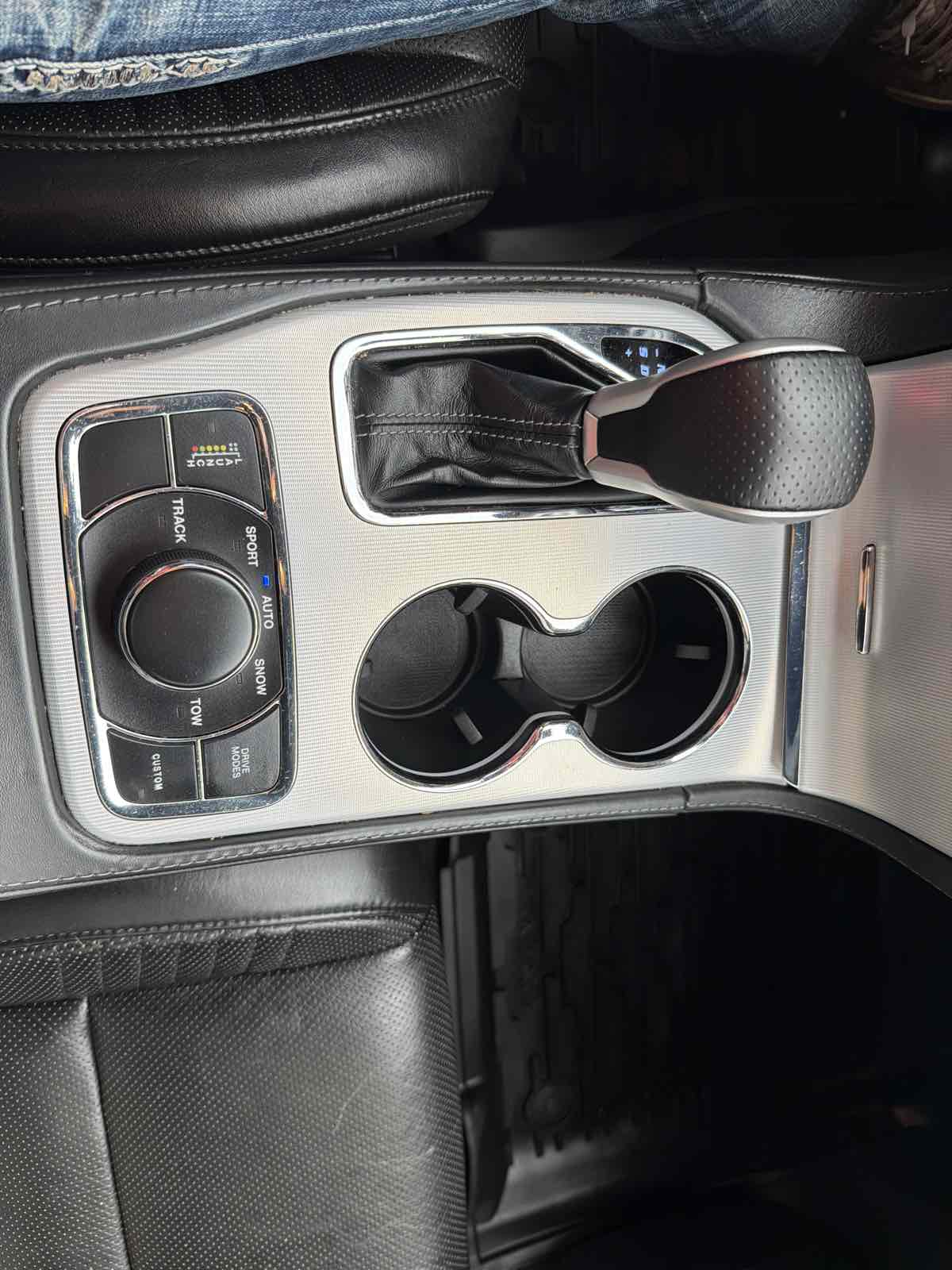 Photo 24 of this Jeep Grand Cherokee