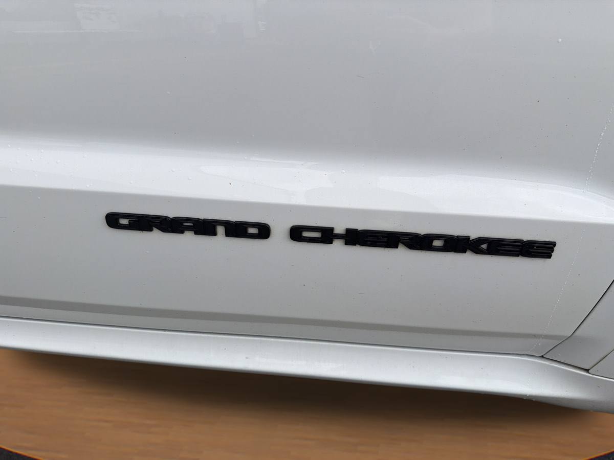 Photo 29 of this Jeep Grand Cherokee