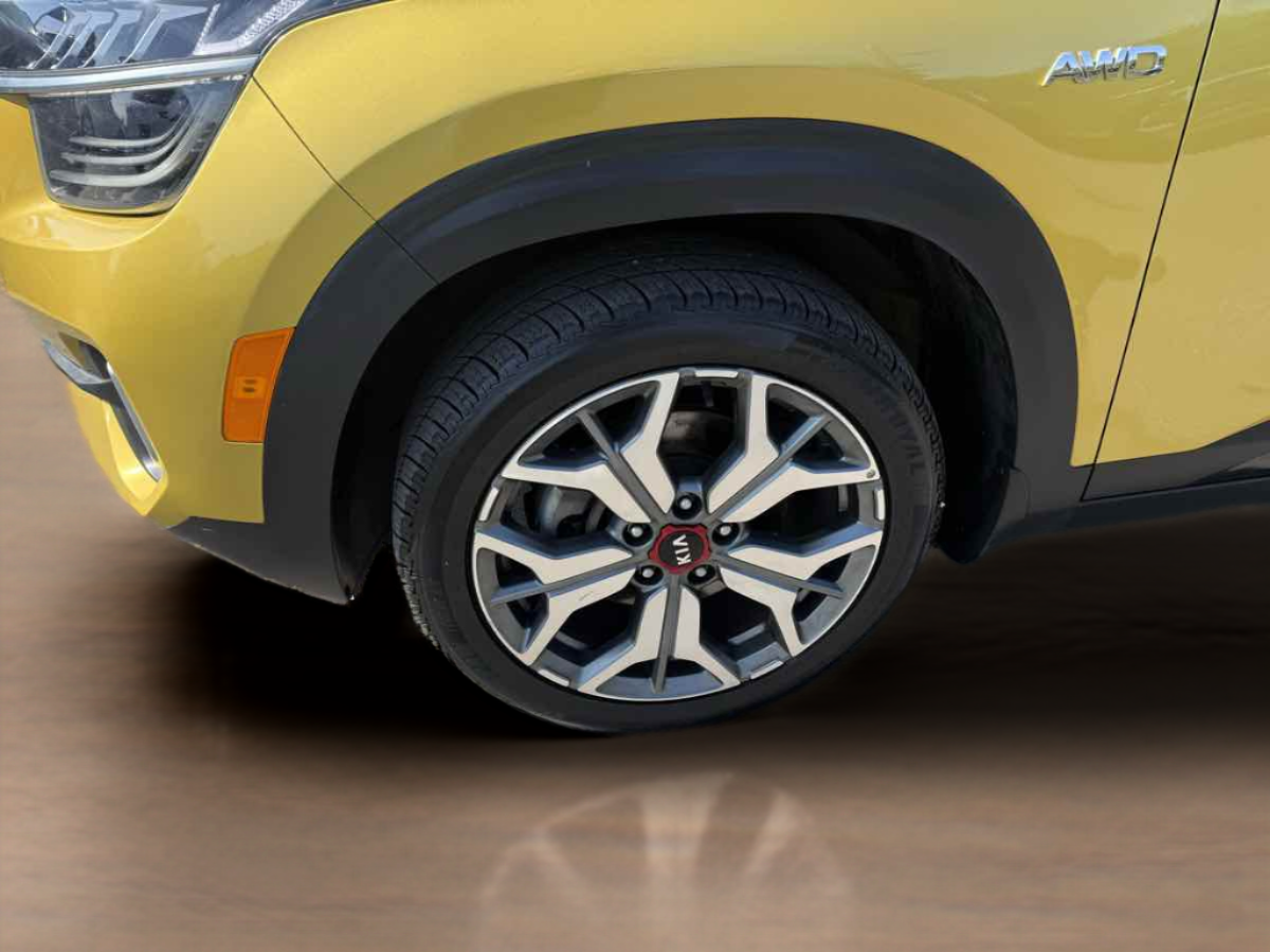 Photo 28 of this Kia Seltos