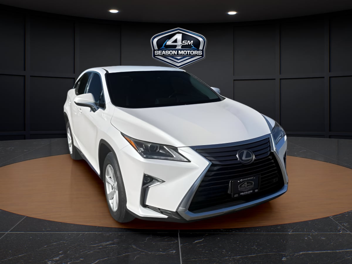Photo 2 of this Lexus RX 350
