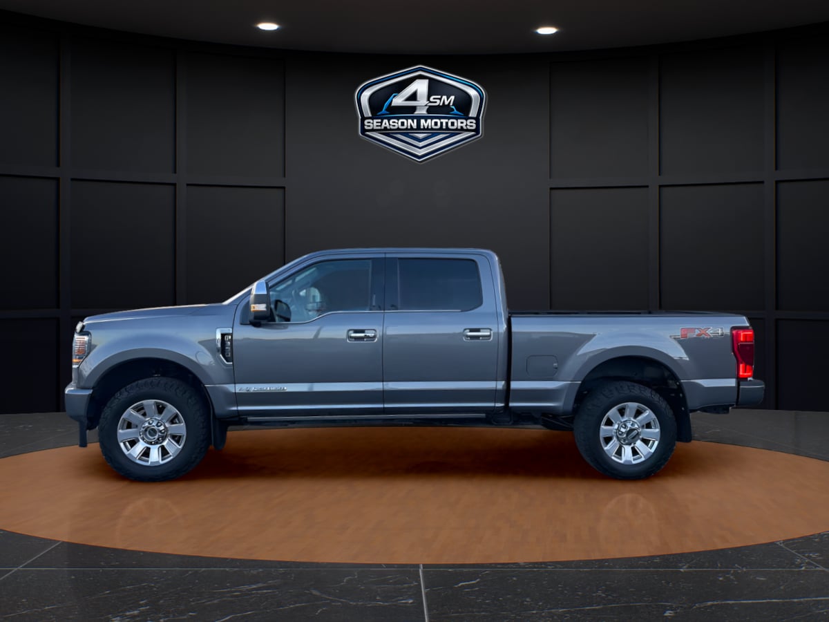 Photo 4 of this Ford Super Duty F-350 SRW