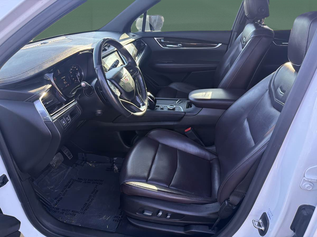 Photo 14 of this Cadillac XT6
