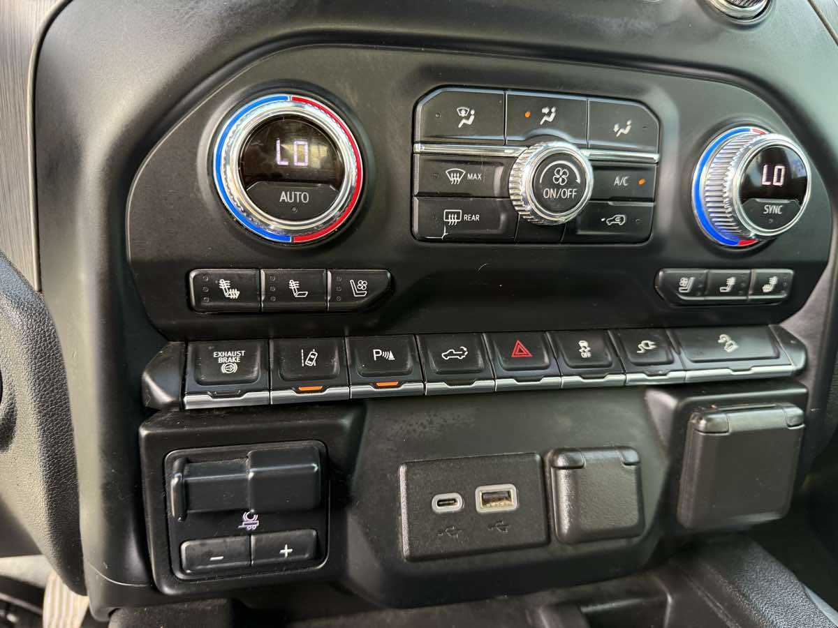 Photo 31 of this GMC Sierra 3500HD