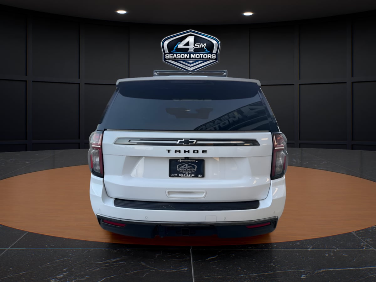 Photo 7 of this Chevrolet Tahoe