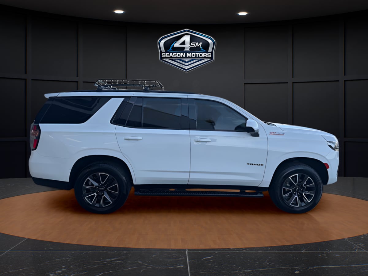 Photo 9 of this Chevrolet Tahoe