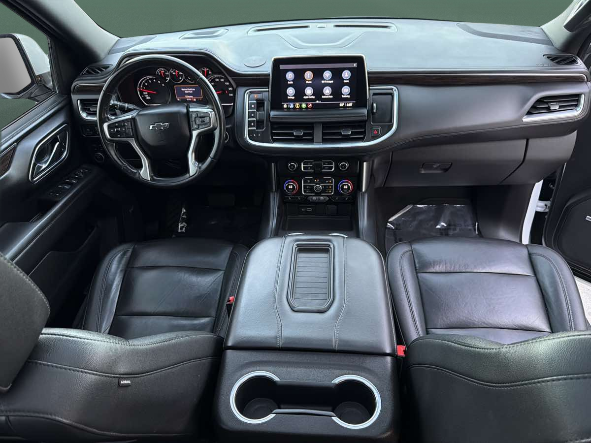 Photo 13 of this Chevrolet Tahoe