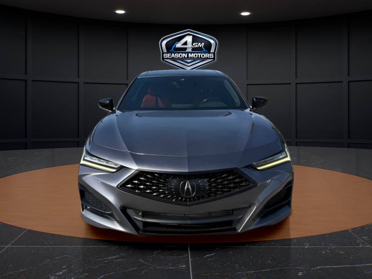 Photo 2 of this Acura TLX