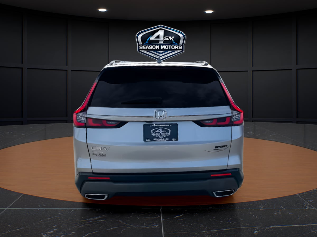 Photo 3 of this Honda CR-V Hybrid