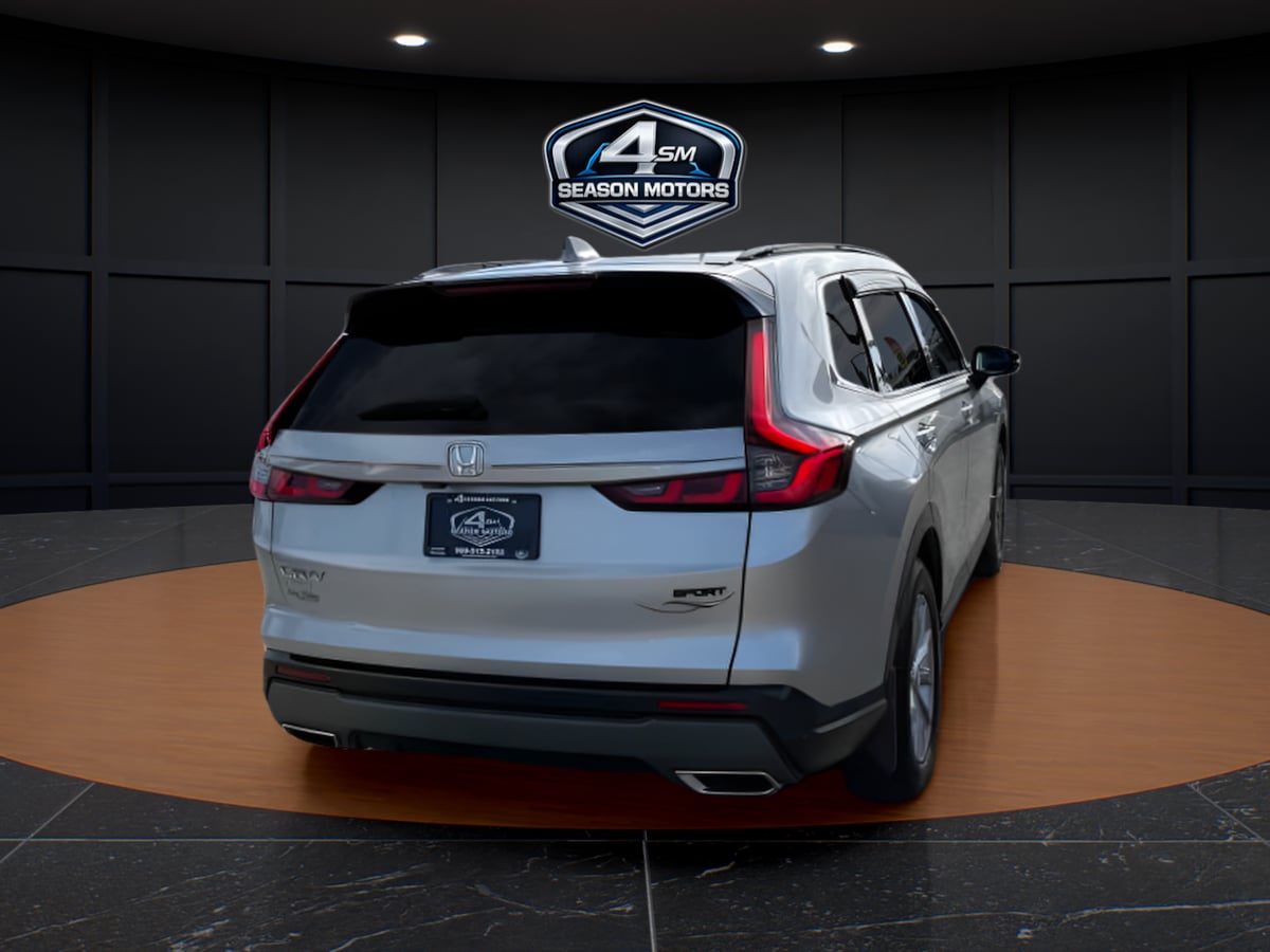 Photo 4 of this Honda CR-V Hybrid
