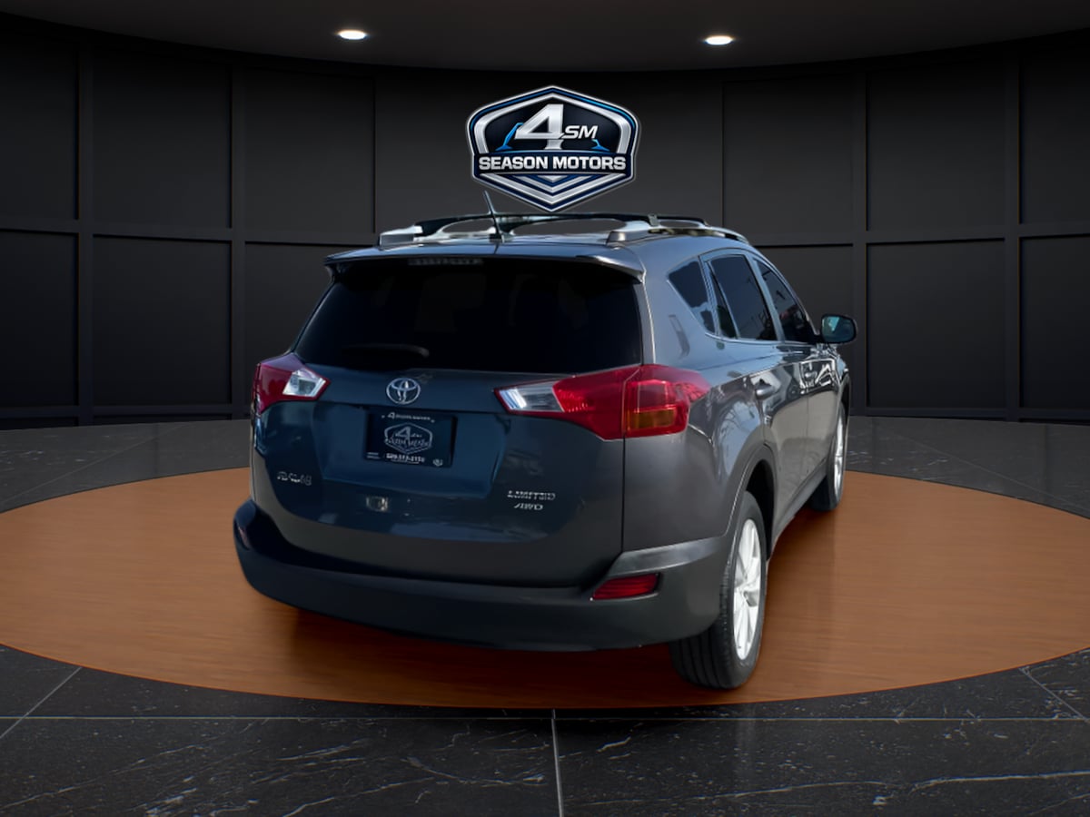 Photo 12 of this Toyota RAV4