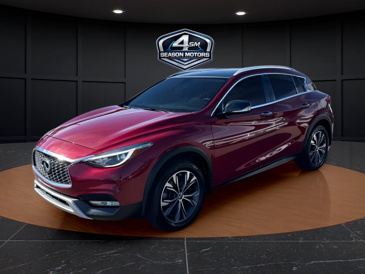 Photo 5 of this INFINITI QX30