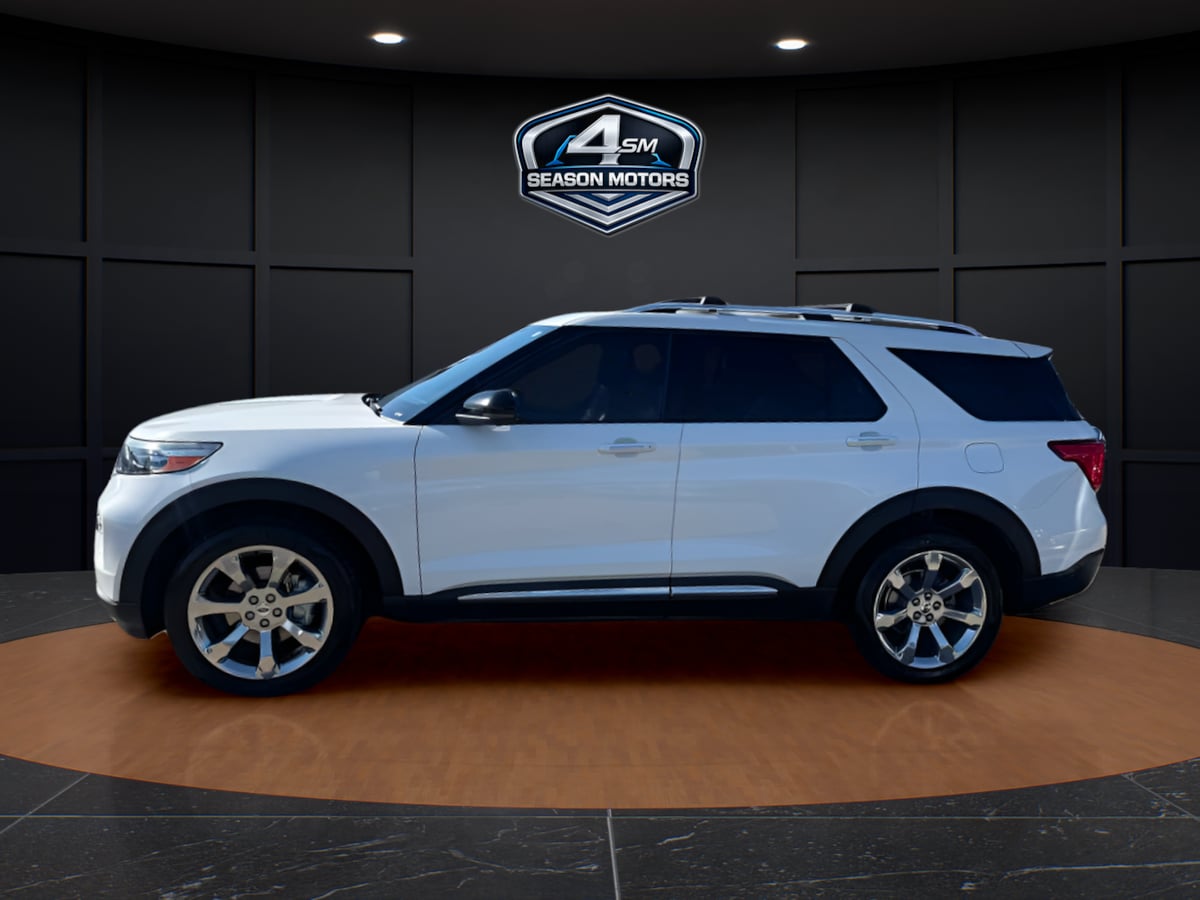Photo 6 of this Ford Explorer