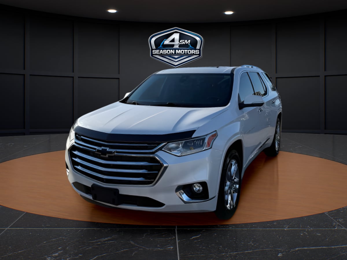 Photo 3 of this Chevrolet Traverse