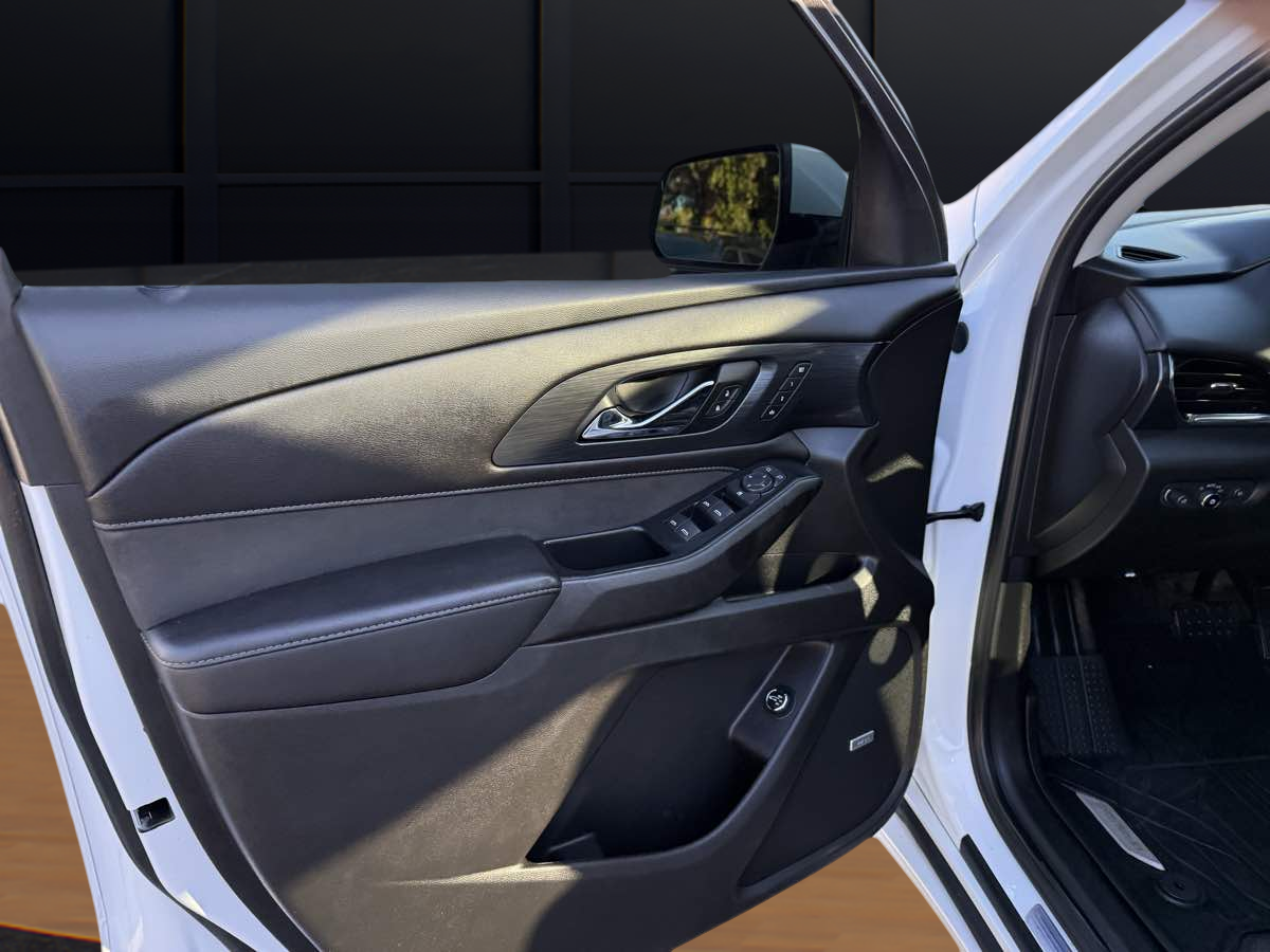 Photo 19 of this Chevrolet Traverse