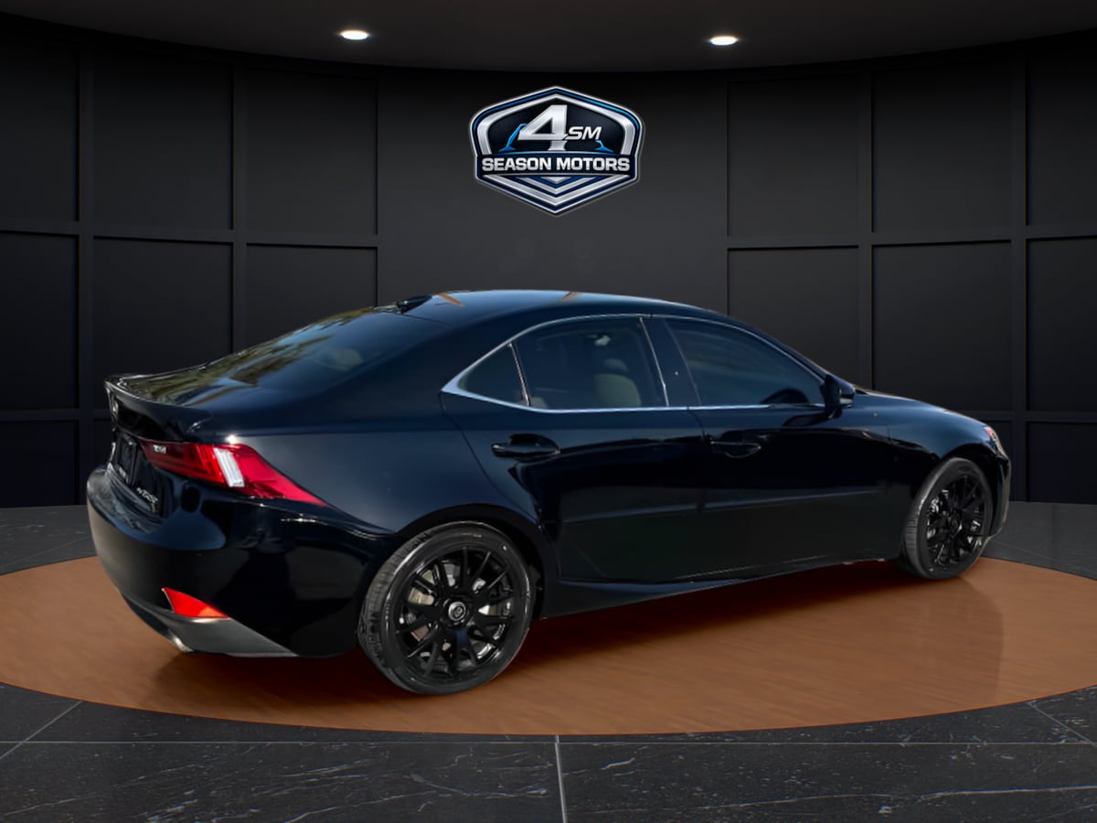 Photo 5 of this Lexus IS 250