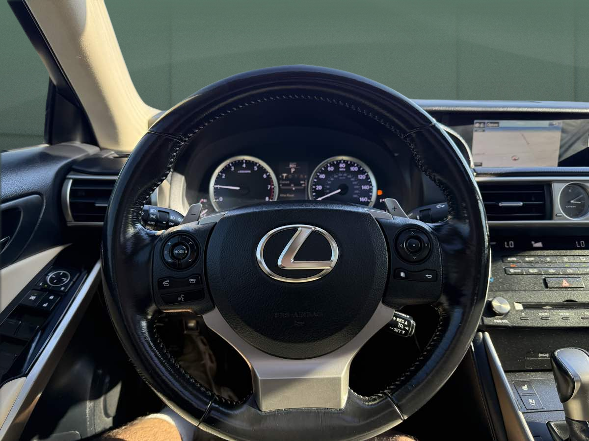 Photo 22 of this Lexus IS 250