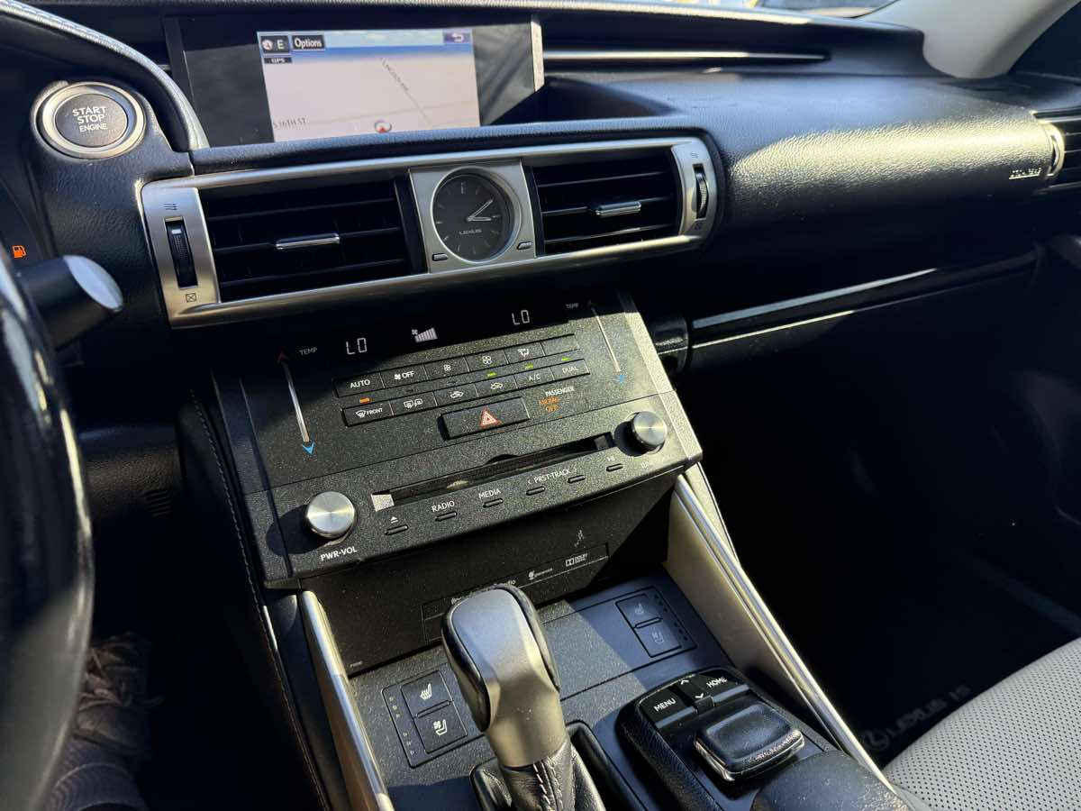 Photo 25 of this Lexus IS 250