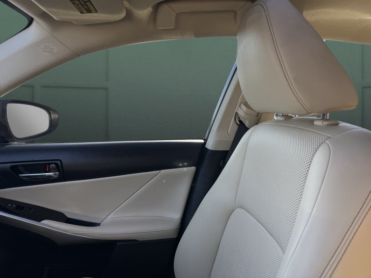 Photo 28 of this Lexus IS 250