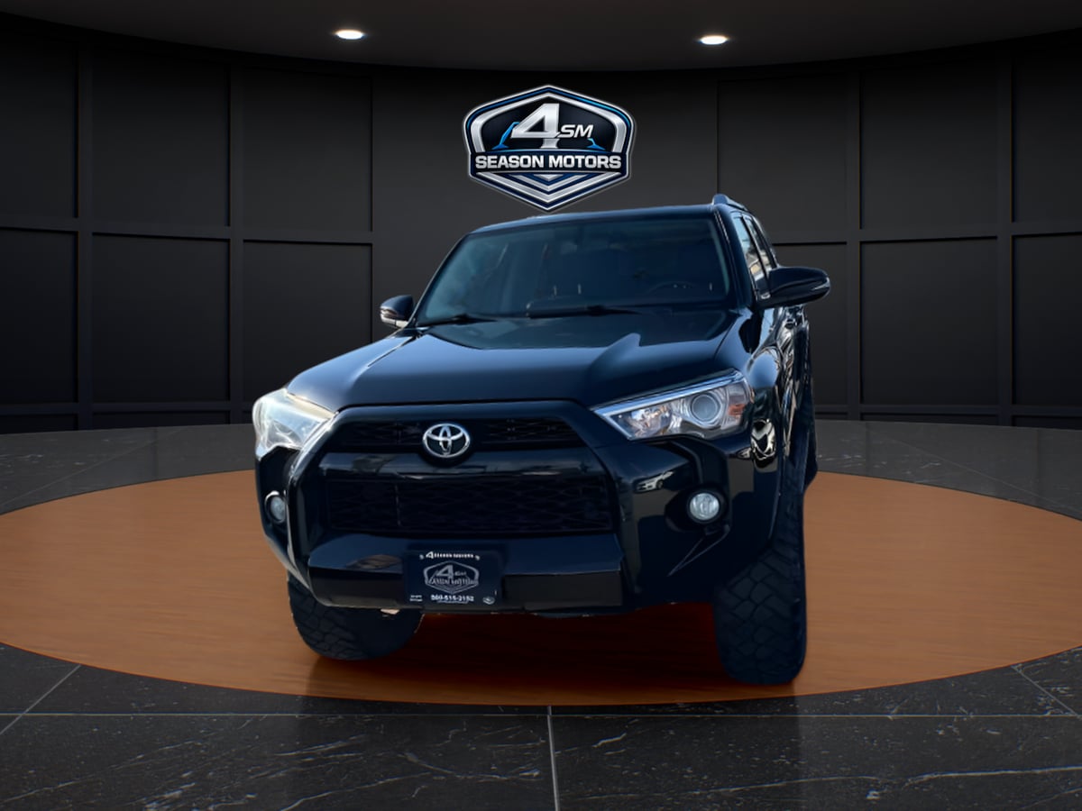 Photo 3 of this Toyota 4Runner