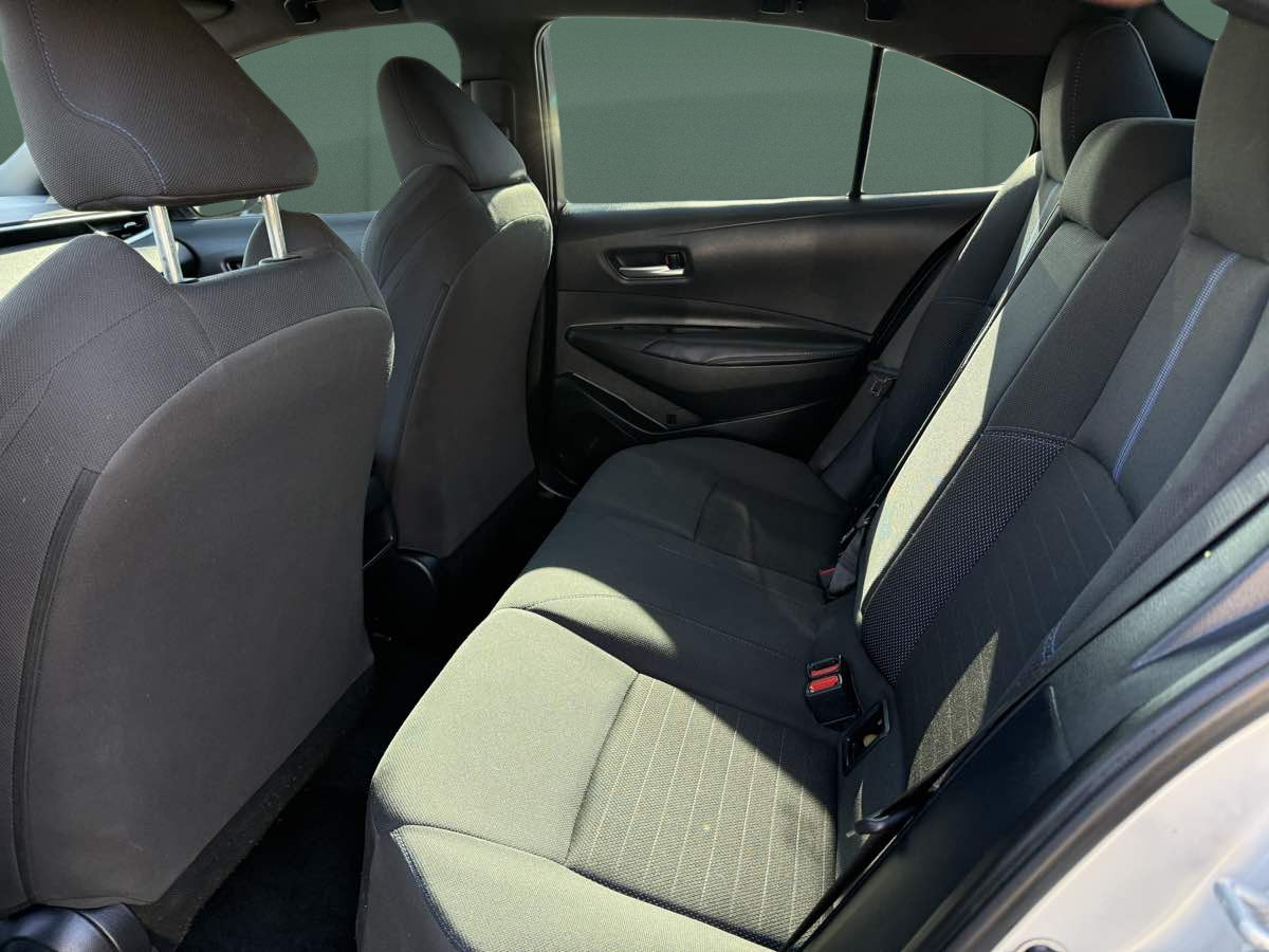 Photo 21 of this Toyota Corolla
