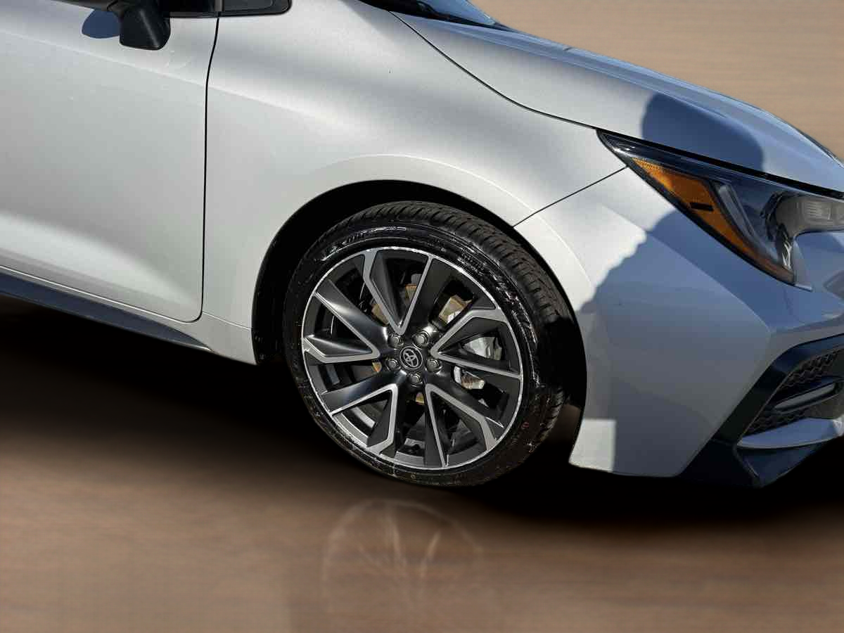 Photo 29 of this Toyota Corolla